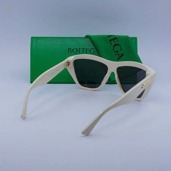 Bottega Veneta BV1092S 003 Cat Eye Sunglasses - Ivory\Grey display picture 1